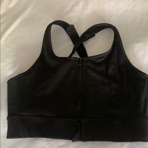 Athleta Ultimate D/DD Zip front cardio sports bra